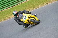 enduro-digital-images;event-digital-images;eventdigitalimages;mallory-park;mallory-park-photographs;mallory-park-trackday;mallory-park-trackday-photographs;no-limits-trackdays;peter-wileman-photography;racing-digital-images;trackday-digital-images;trackday-photos